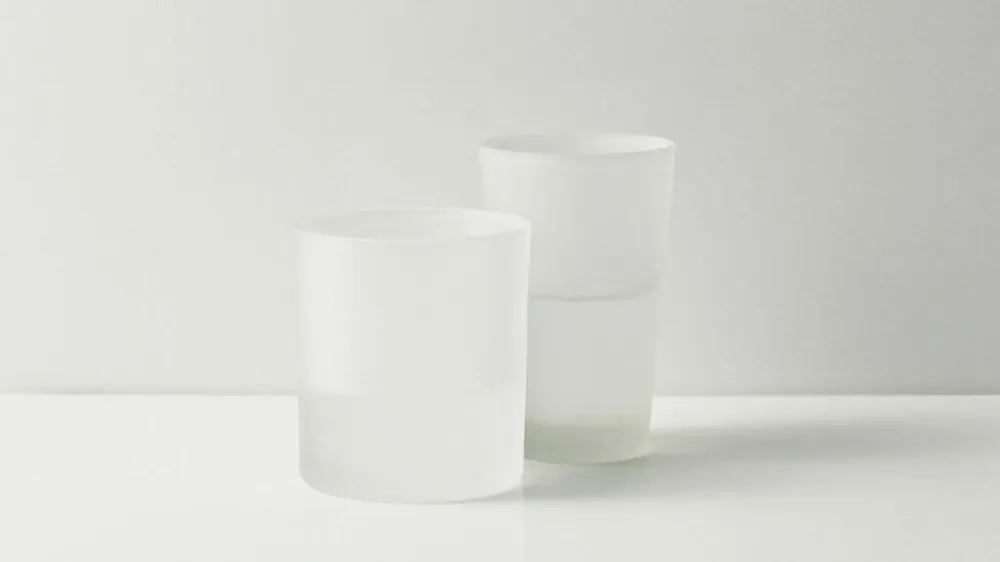 Organic White Caesarstone quartz waterfall edge
