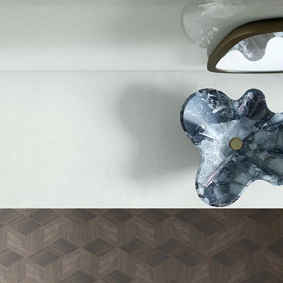 Juneau Daltile quartz / porcelain with hardware