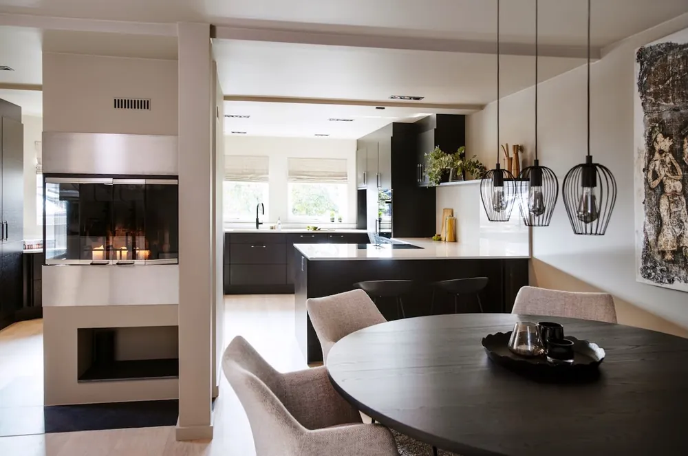 Salina Dekton sintered surface with hardware