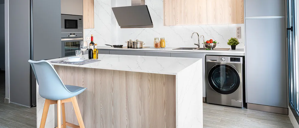 Calacatta Miraggio Cielo MSI quartz waterfall edge