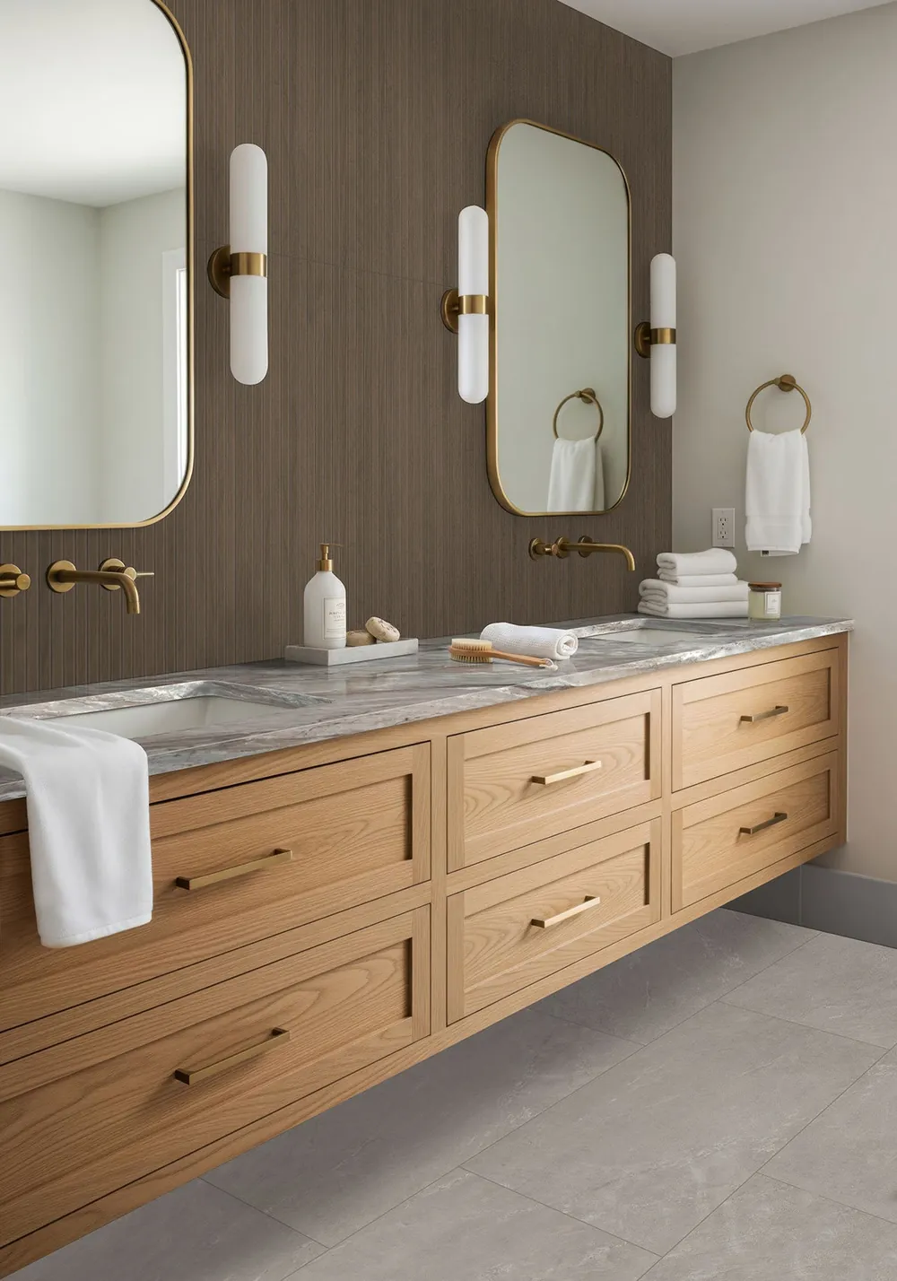 Fantasy Brown MSI marble with hardware