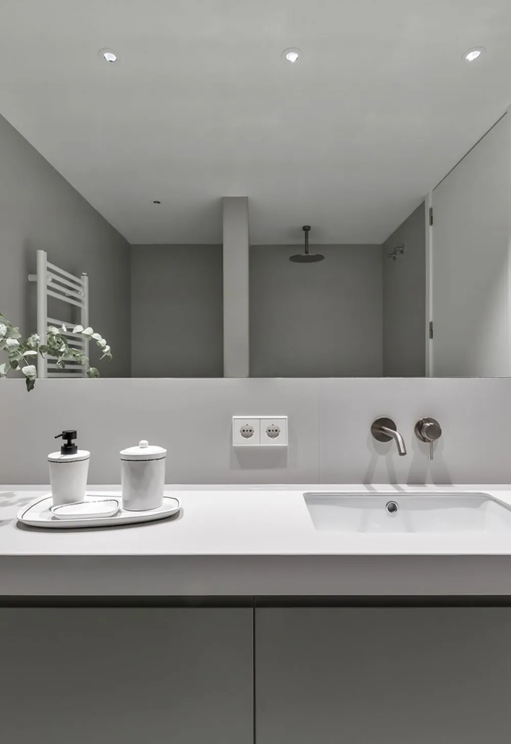 Perla kitchen