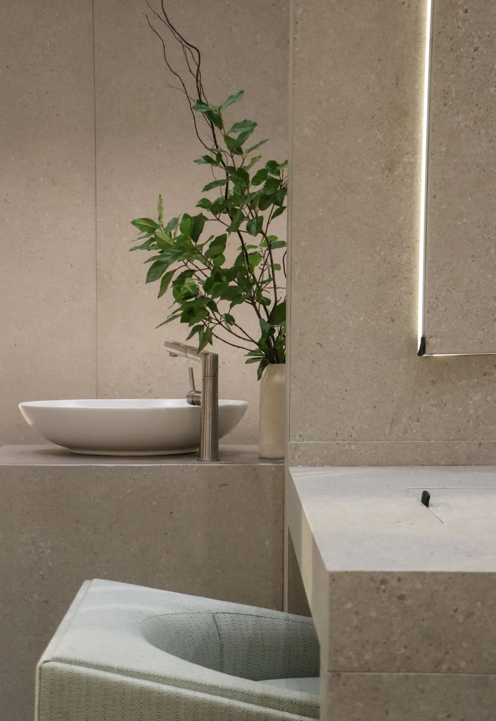 Wulong Neolith sintered stone waterfall edge