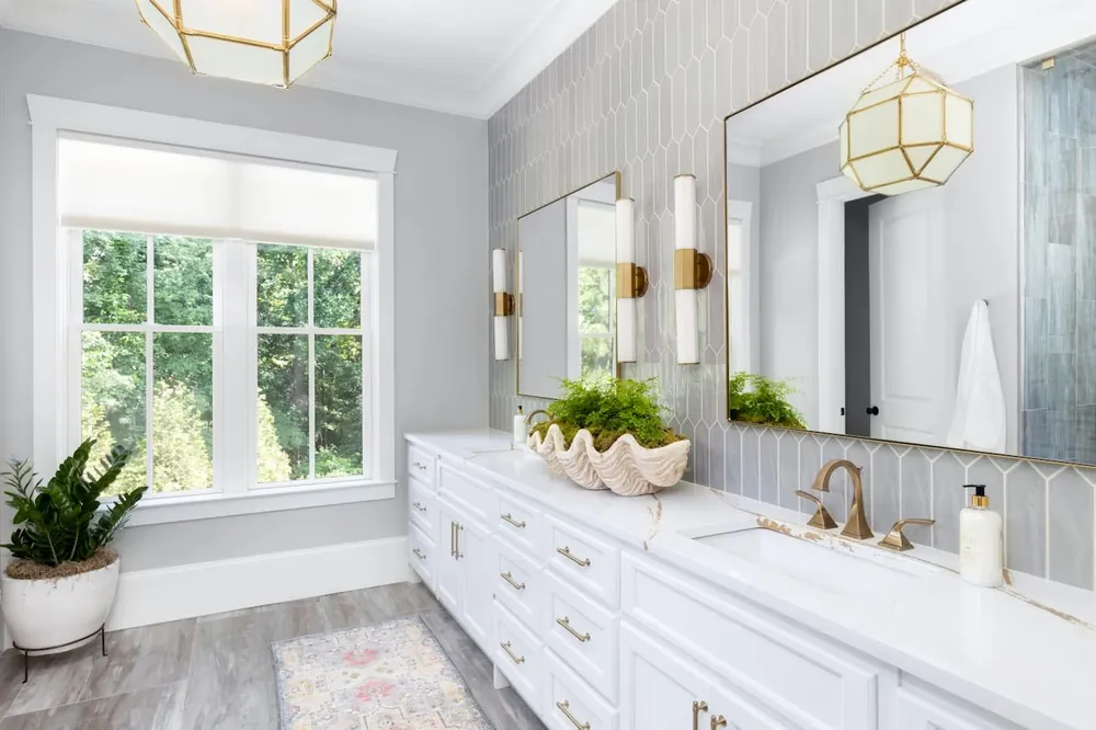 Et Dor Silestone quartz waterfall edge