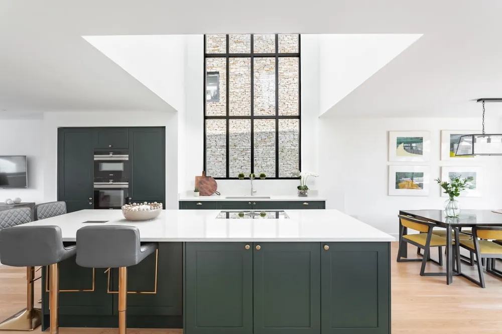 Lusso kitchen